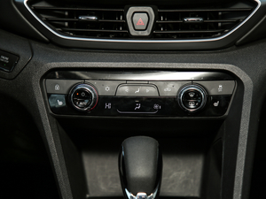 2018��Redline 530T �Ԅ�ҫ���� 5+2�� ��V ���{�{��