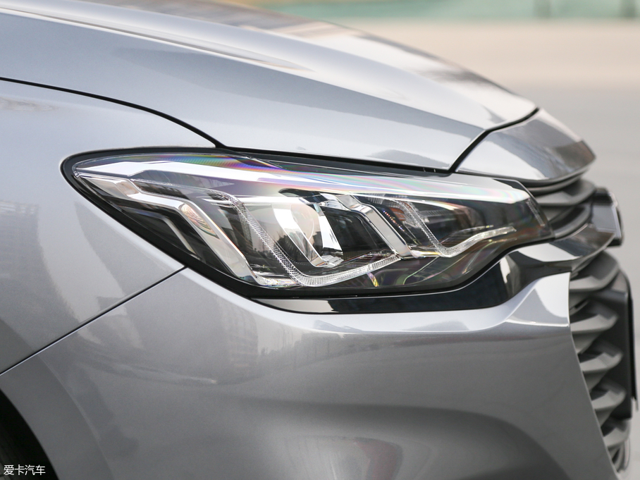 2019 Redline 320T pxˬ VI