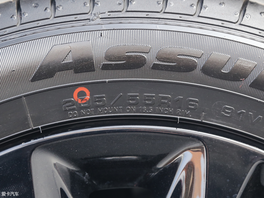 2019 Redline 320T pxˬ VI