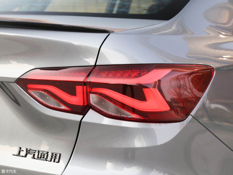 2019 Redline 320T pxˬ VI