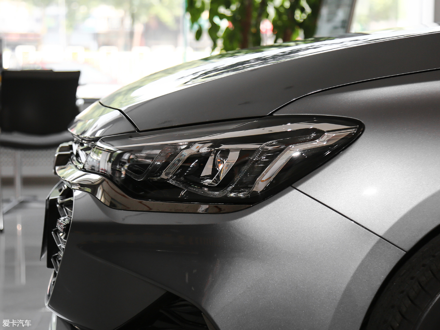 2019 RS 330T Ԅӕ VI