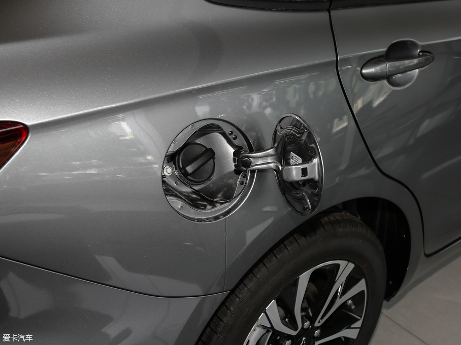 2019 RS 330T Ԅӕ VI