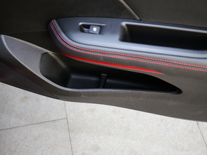 2019RS 330T Ԅʹ VI g