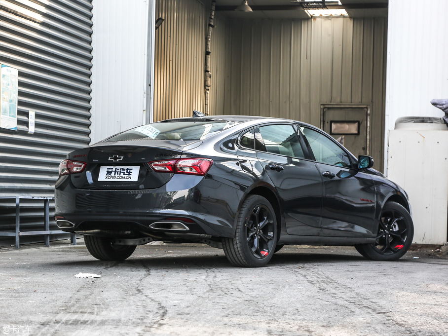 2019���~�J��XL Redline 550T �J�ǰ� ��(gu��)VI