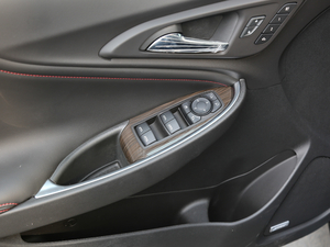 2019Redline 550T Jǰ VI {܇ƅ^(q)	