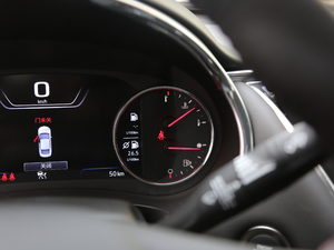 2019Redline 550T Jǰ VI п؅^(q)