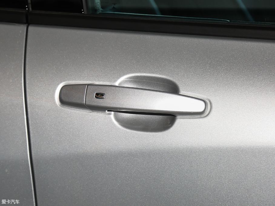 2019̽ Redline 550T Ԅ(dng)(q)ؽRS (gu)V