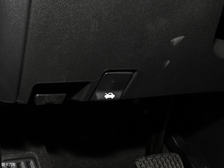 2019̽ Redline 550T Ԅ(dng)(q)ؽRS (gu)V