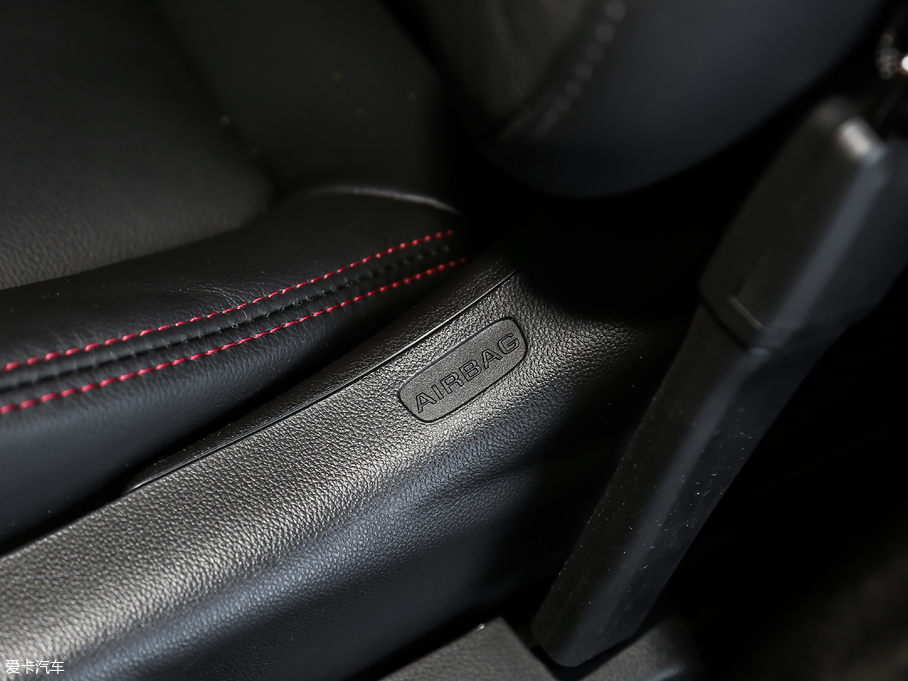 2019̽ Redline 550T Ԅ(q)ؽRS V