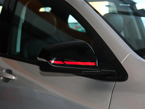 2019Redline 550T ԄؽRS V ^