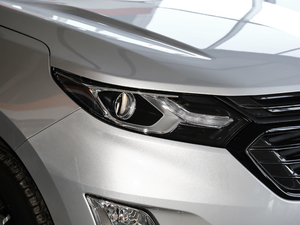 2019Redline 550T ԄؽRS V ^