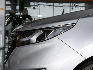 2019Redline 550T ԄؽRS V ^