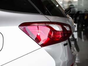 2019Redline 550T ԄؽRS V ^