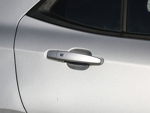 2019Redline 550T ԄؽRS VI ^