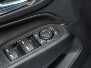 2019Redline 550T Ԅ(q)ؽRS VI п؅^(q)