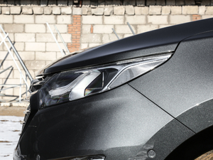 2019Redline 550T Ԅ򌺴RS VI ^