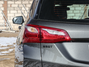 2019Redline 550T Ԅ򌺴RS VI ^