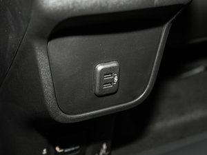 2019Redline 550T Ԅ򌺴RS VI g