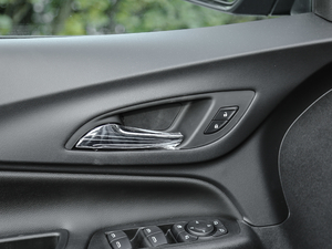 2019Redline 550T Ԅ򌺴RS VI g