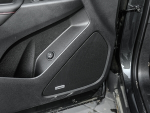 2019Redline 550T Ԅ򌺴RS VI g