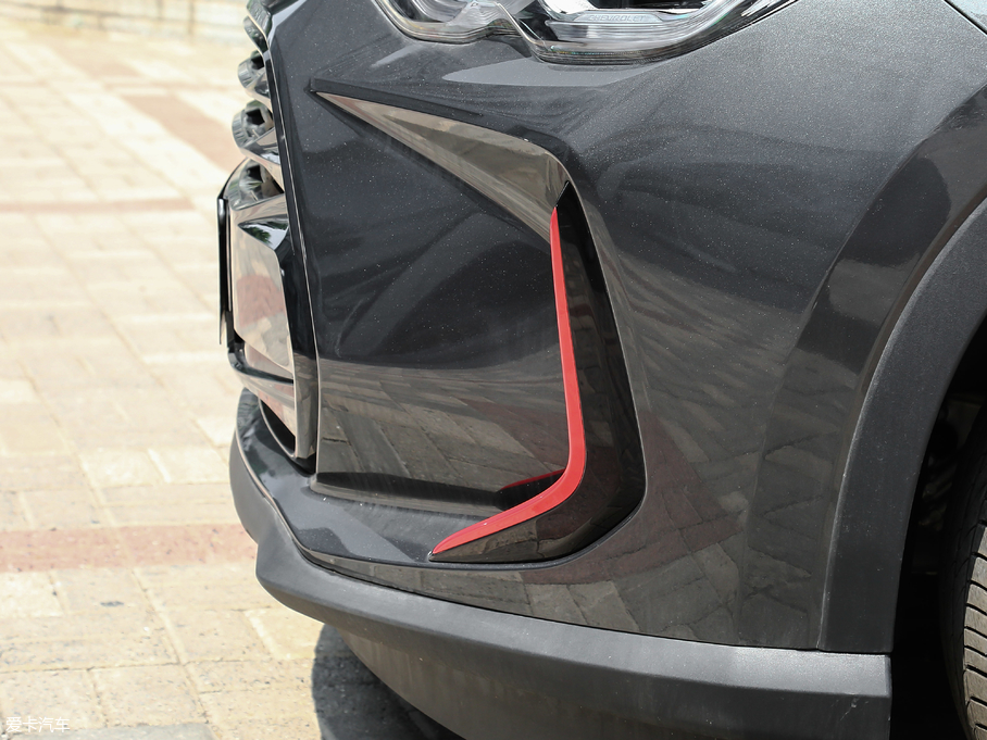 2019�����m�� Redline 530T �Ԅӿv���� 5���� ��V