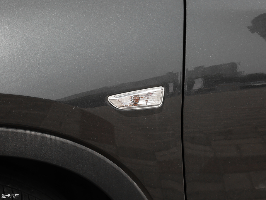 2019�����m�� Redline 530T �Ԅӿv���� 5���� ��V