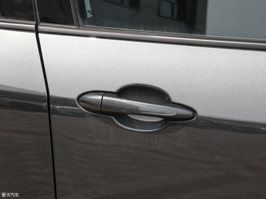 2019�����m�� Redline 530T �Ԅӿv���� 5���� ��V