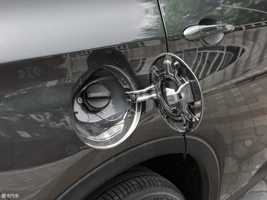 2019�����m�� Redline 530T �Ԅӿv���� 5���� ��V