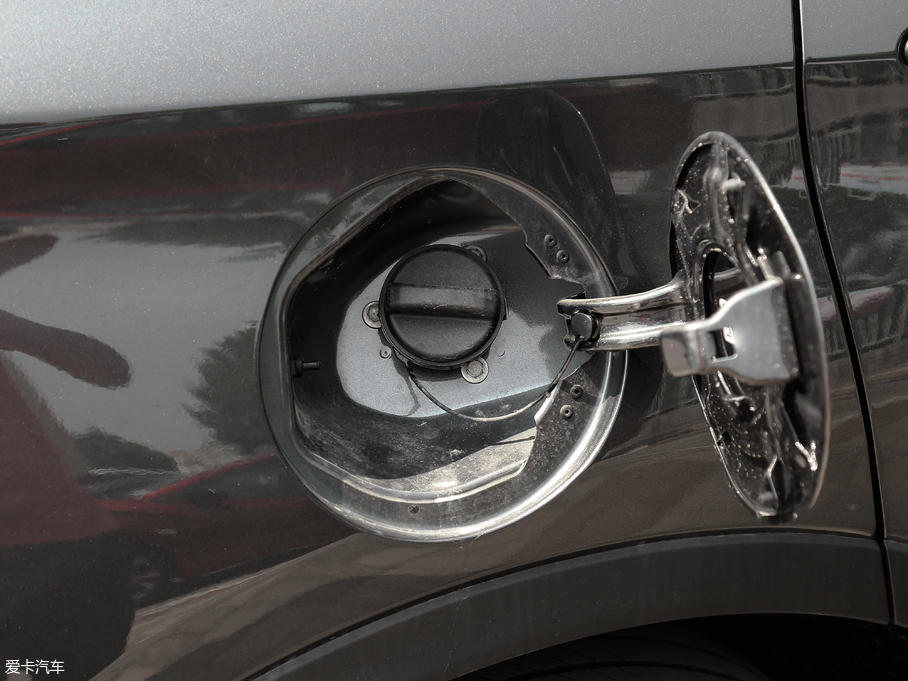 2019�����m�� Redline 530T �Ԅӿv���� 5���� ��V