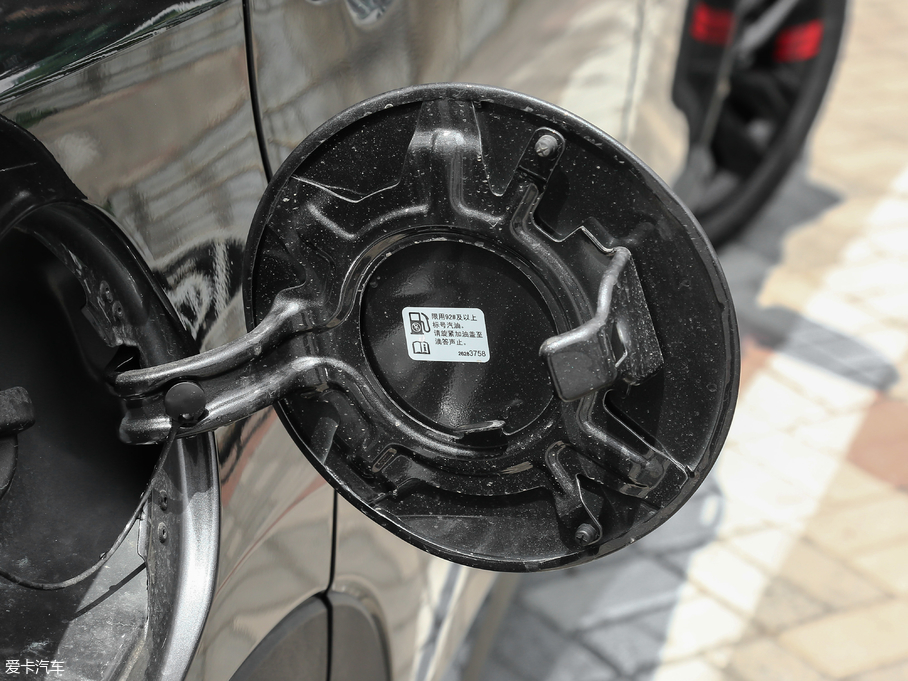 2019�����m�� Redline 530T �Ԅӿv���� 5���� ��V