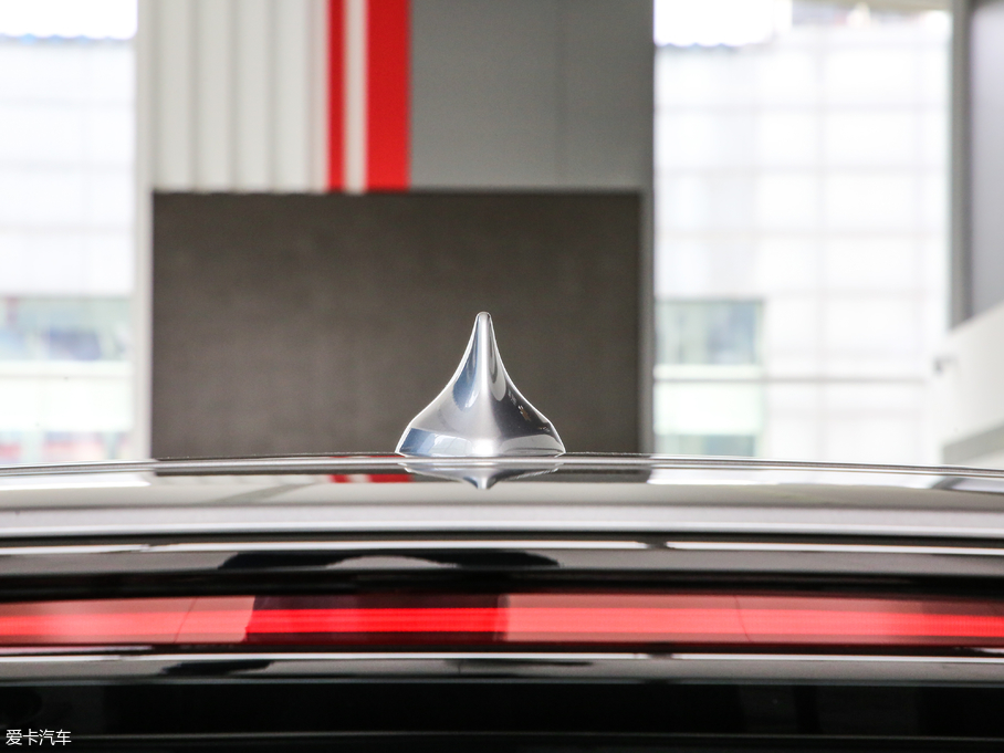 2019�����m�� Redline 530T �Ԅӿv���� 5���� ��V