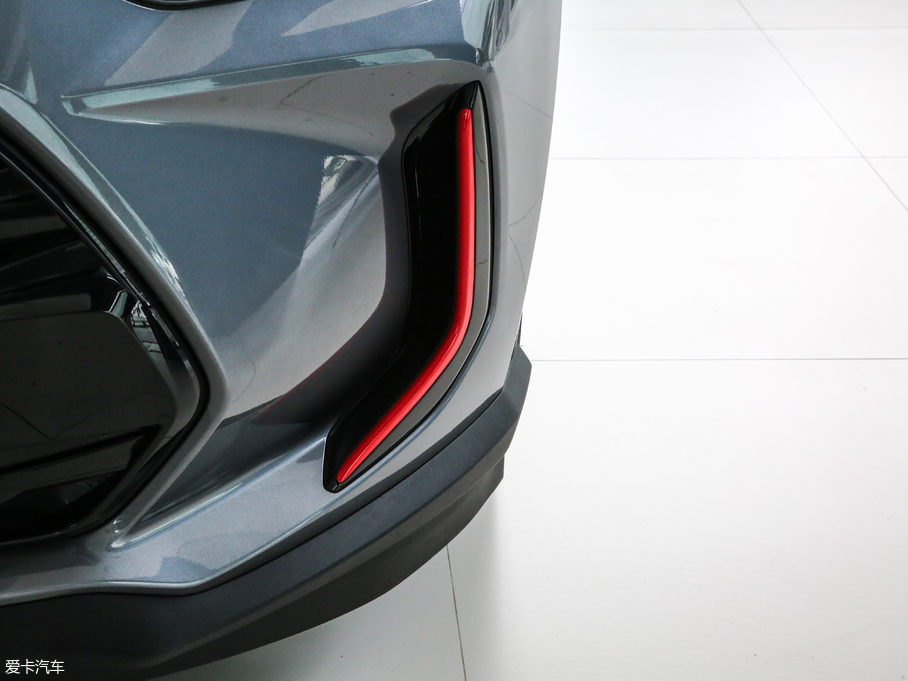 2019�����m�� Redline 530T �Ԅӿv���� 5���� ��V