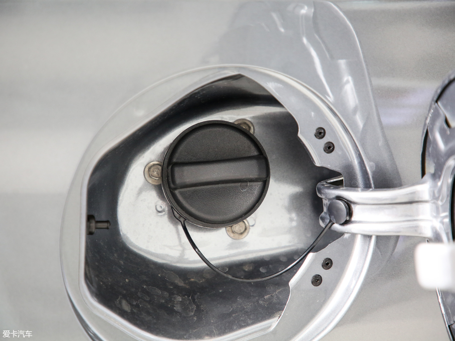 2019�����m�� Redline 530T �Ԅӿv���� 5���� ��V