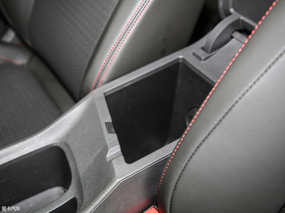 2019�����m�� Redline 530T �Ԅӿv���� 5���� ��V