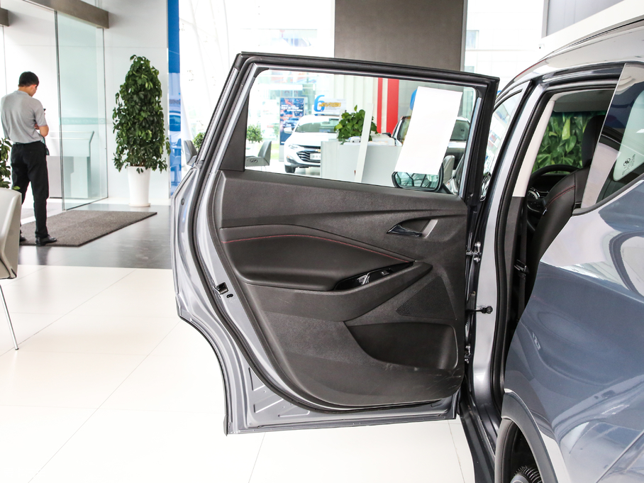 2019�����m�� Redline 530T �Ԅӿv���� 5���� ��V