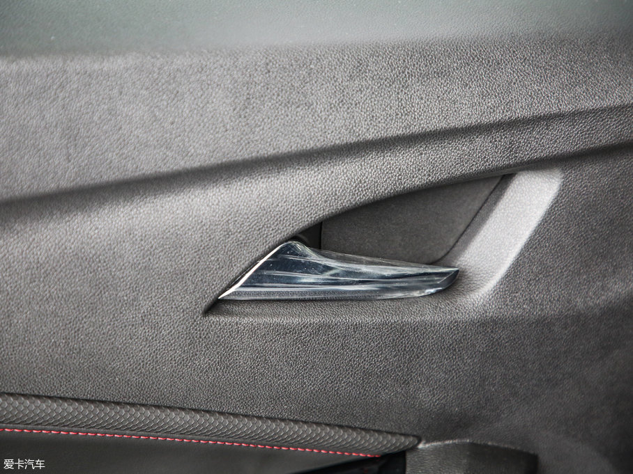 2019�����m�� Redline 530T �Ԅӿv���� 5���� ��V