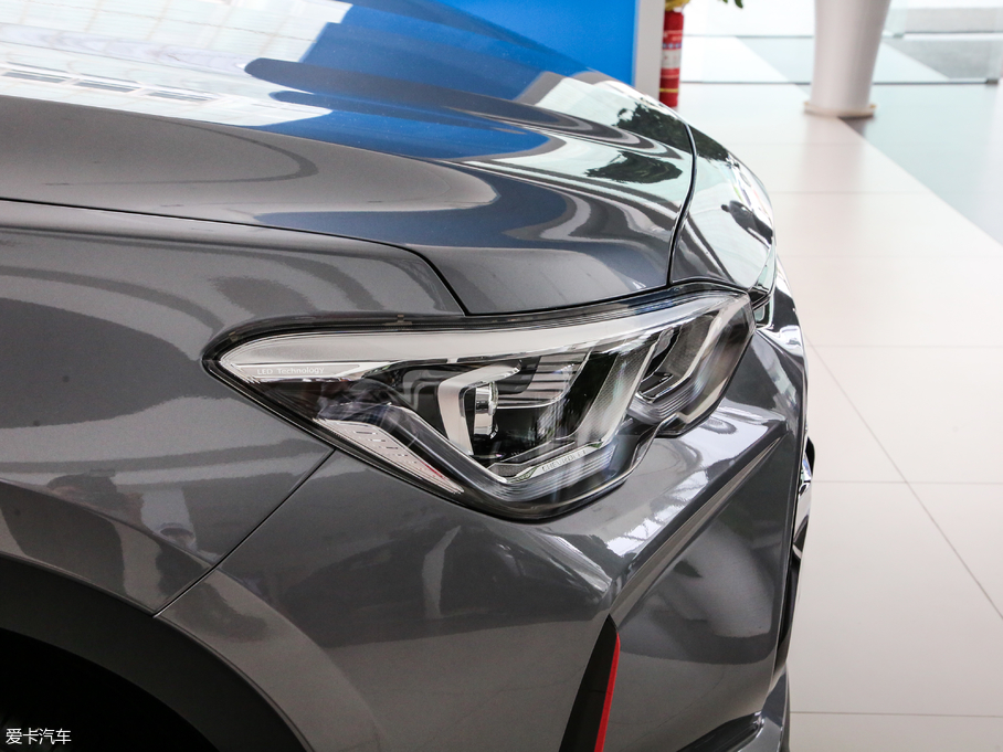 2019�����m�� Redline 530T �Ԅӿv���� 5���� ��V