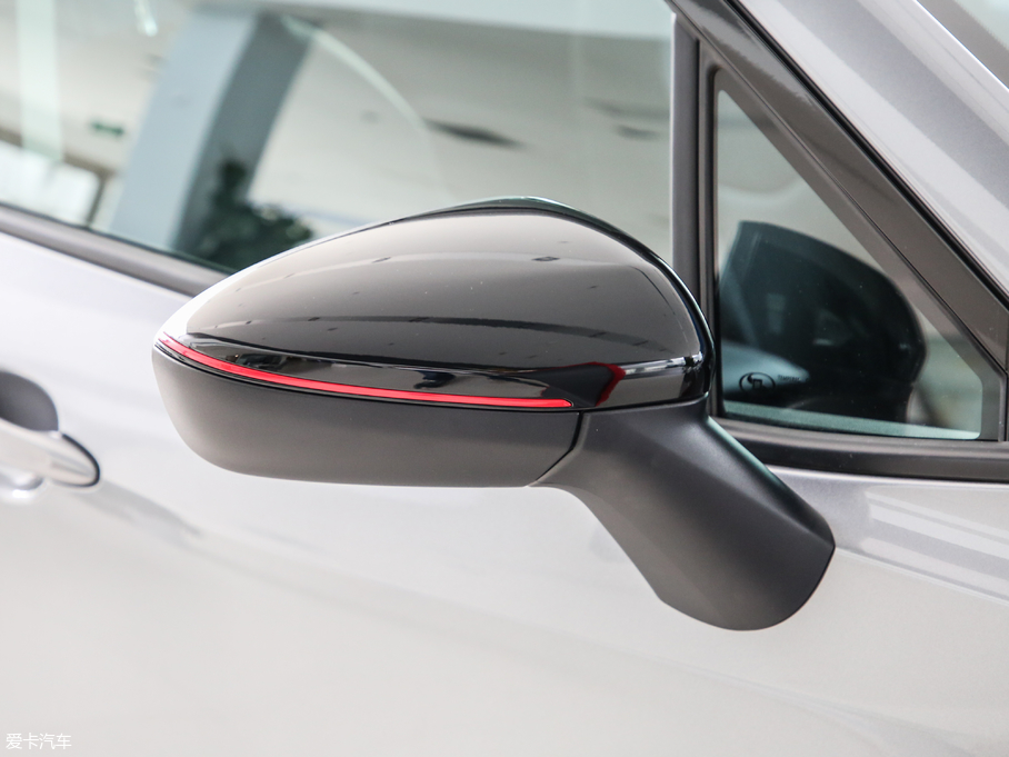 2019�����m�� Redline 530T �Ԅӿv���� 5���� ��V