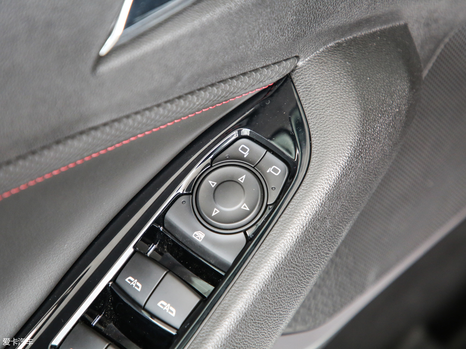 2019�����m�� Redline 530T �Ԅӿv���� 5���� ��V