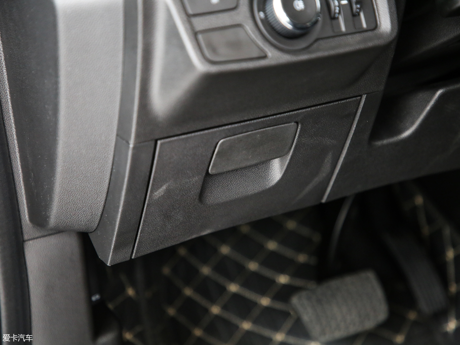 2019�����m�� Redline 530T �Ԅӿv���� 5���� ��V