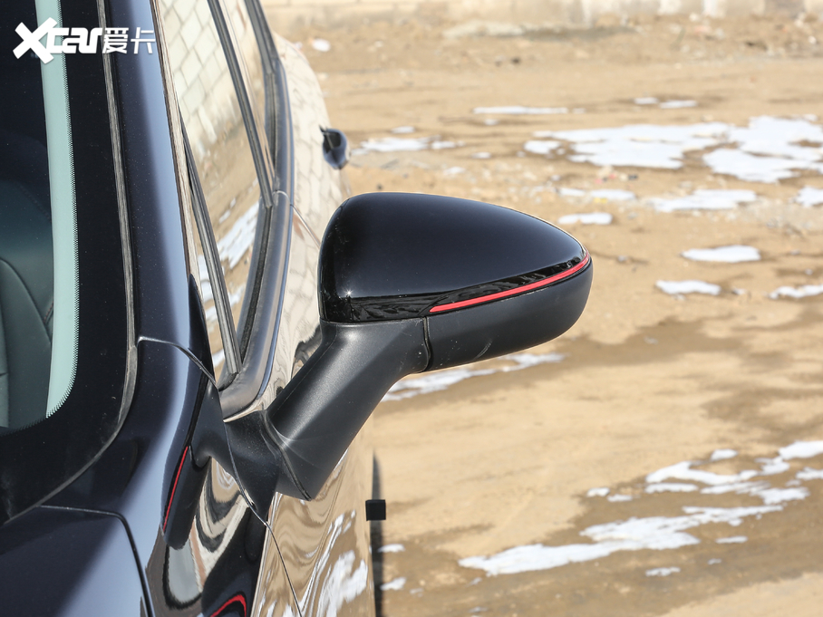 2019�����m�� Redline 530T �Ԅӿv���� 5+2�� ��VI