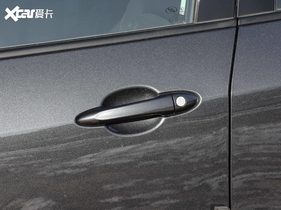 2019�����m�� Redline 530T �Ԅӿv���� 5+2�� ��VI