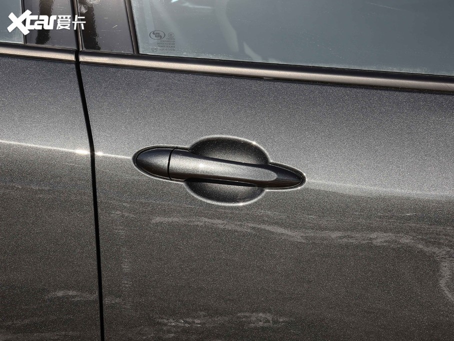 2019�����m�� Redline 530T �Ԅӿv���� 5+2�� ��VI