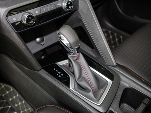 2019��Redline 530T �Ԅӿv���� 5���� ��V �п؅^