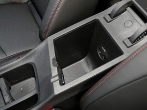 2019��Redline 530T �Ԅӿv���� 5+2�� ��VI ���g����