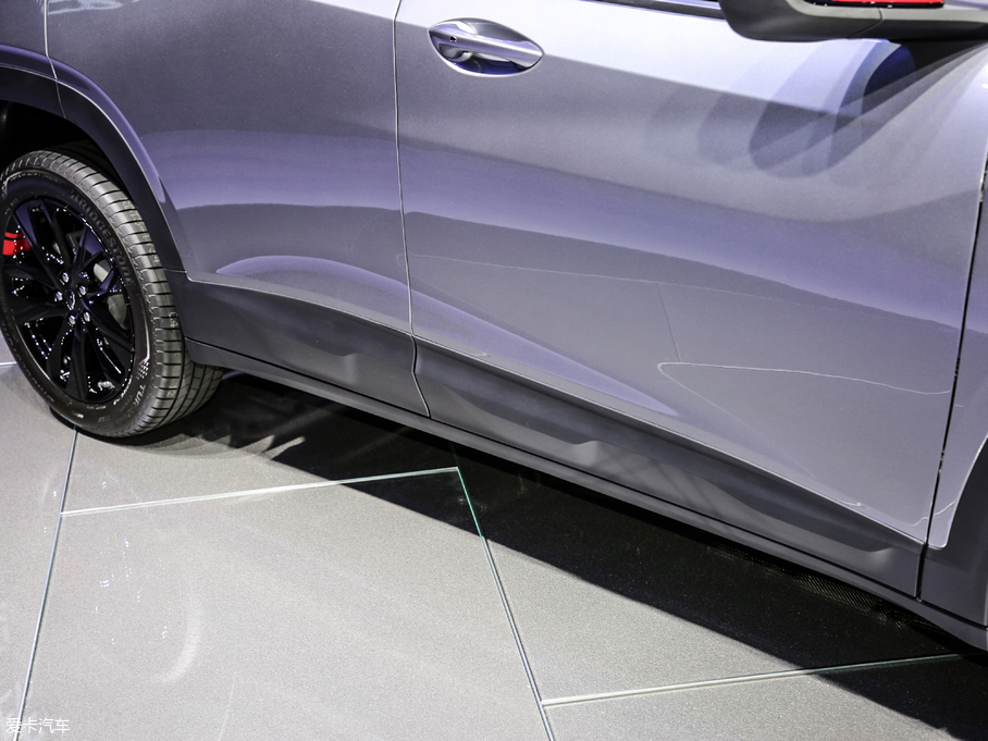 2019��� Redline 335T CVT��� ��VI