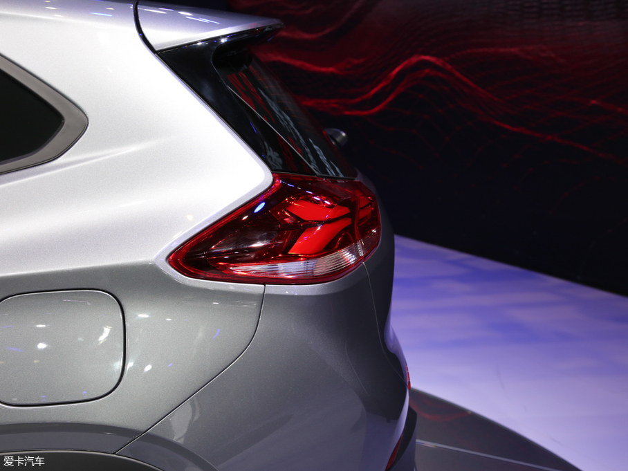 2019(chung) Redline 335T CVT VI