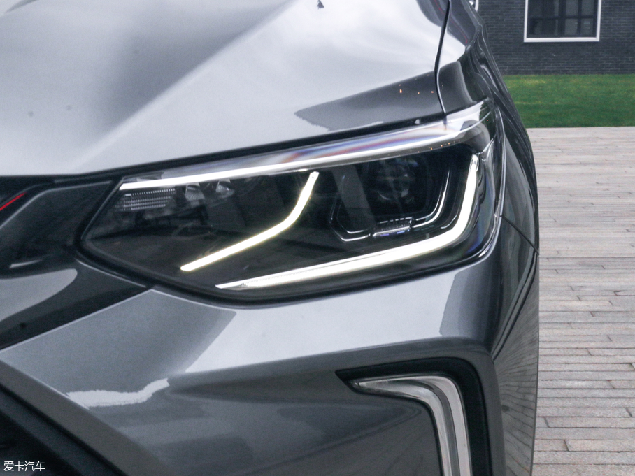 2019 Redline 335T CVT VI