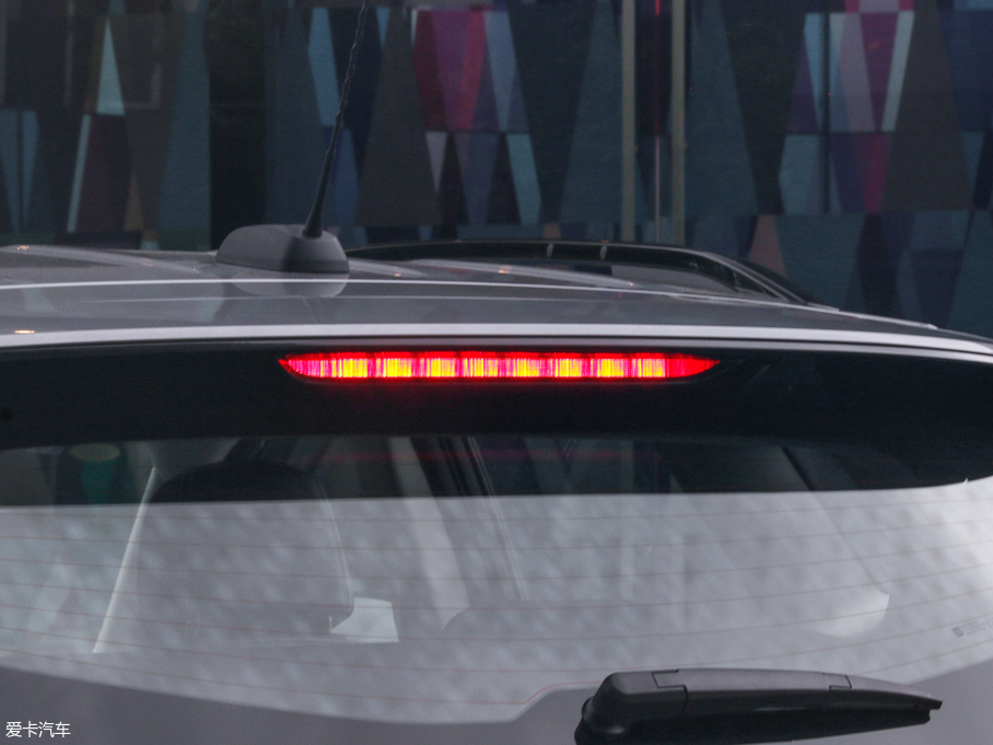 2019 Redline 335T CVT VI