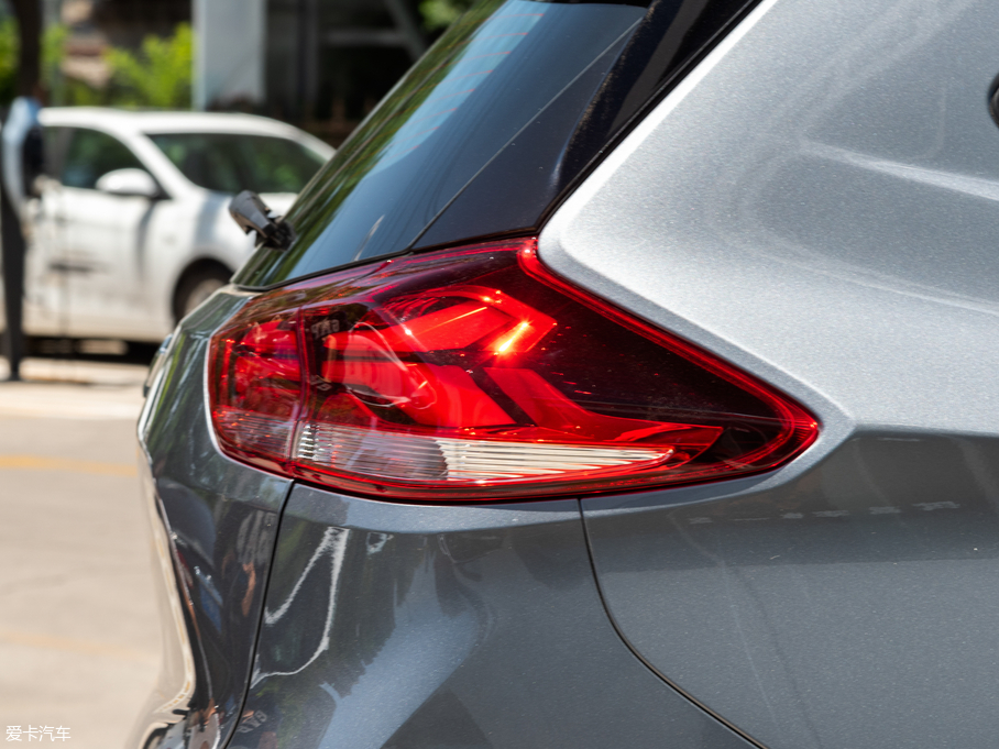 2019(chung) Redline 325T Ԅ(dng)Ȥ VI